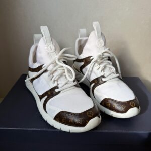 Louis Vuitton sneakers size 36,5